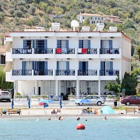 Hotel Blue Sea Tirós エクステリア 写真