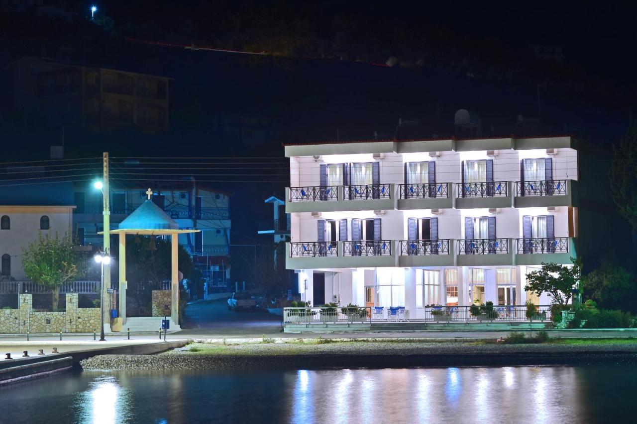 Hotel Blue Sea Tirós エクステリア 写真
