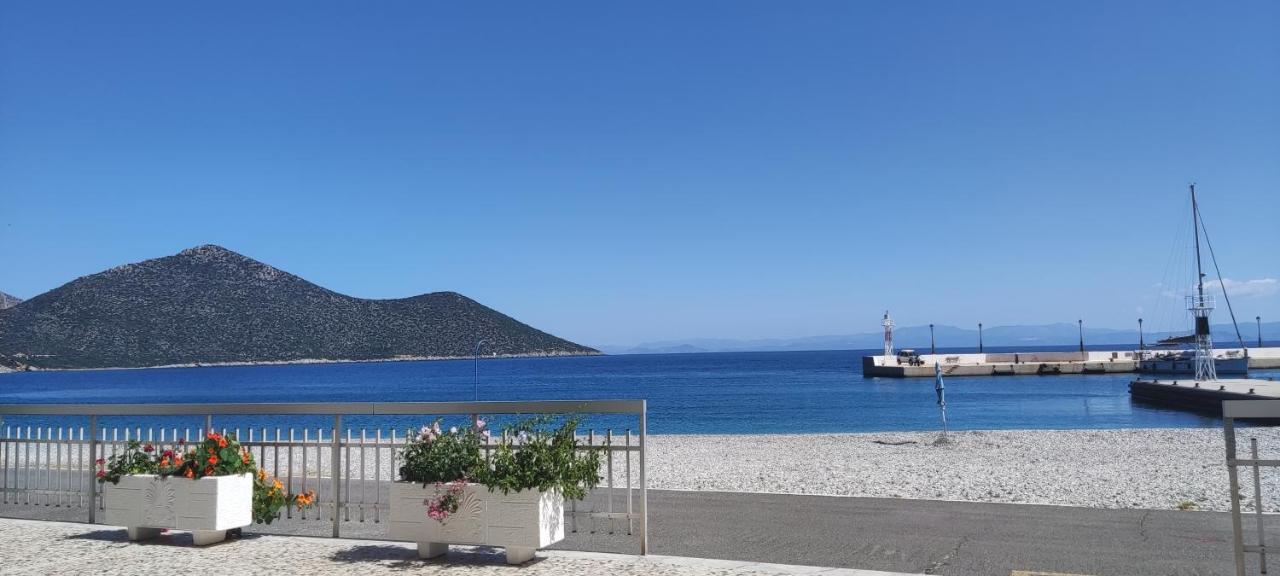 Hotel Blue Sea Tirós エクステリア 写真